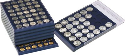 Médailliers NOVA à cases carrées pour monnaies avec ou sans capsule
