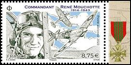 Commandant René Mouchotte - 8.75€ multicolore provenant du bloc feuillet avec marge illustrée