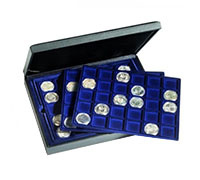 Coffret numismatique PRESIDIO Trio en simili cuir de 90 cases carrées pour monnaies jusqu'à 39 mm 