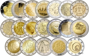 Lot des 19 pièces 2 euros commémoratives 2013 UNC