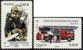 Paire Sapeurs-Pompiers de Paris tirage autoadhésif - 0.60€ multicolore provenant de feuille entreprise (support blanc)