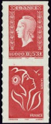 Paire verrticale Marianne De Dulac avec Lamouche tirage autoadhésif - 0.53€ rouge et sans valeur rouge provenant de carnet