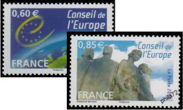 Paire Conseil de l'Europe - Emblème et Globe Europe et détail Monument droits de l'Homme